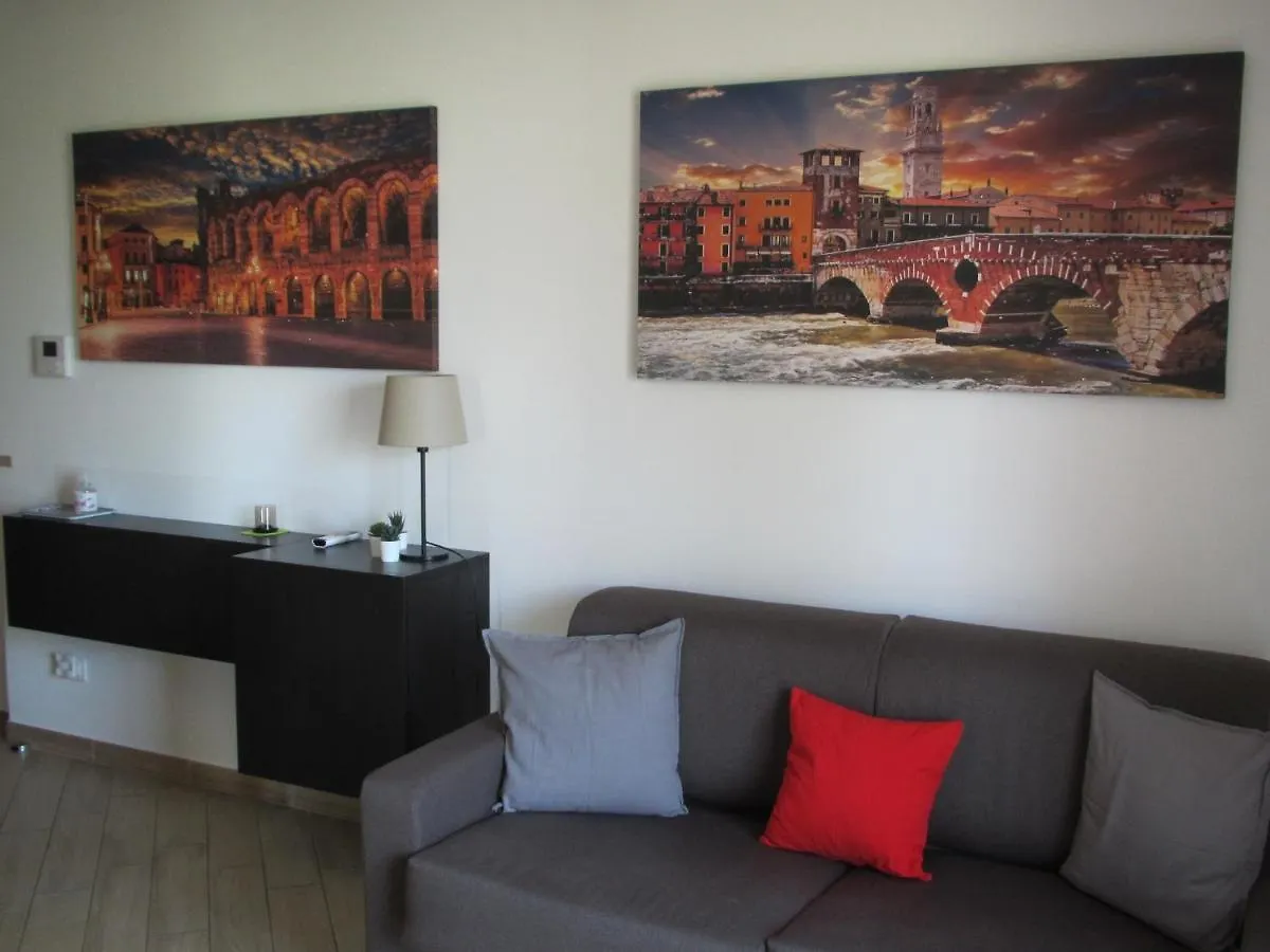 Apartament A Verona Da Paolo & Elena